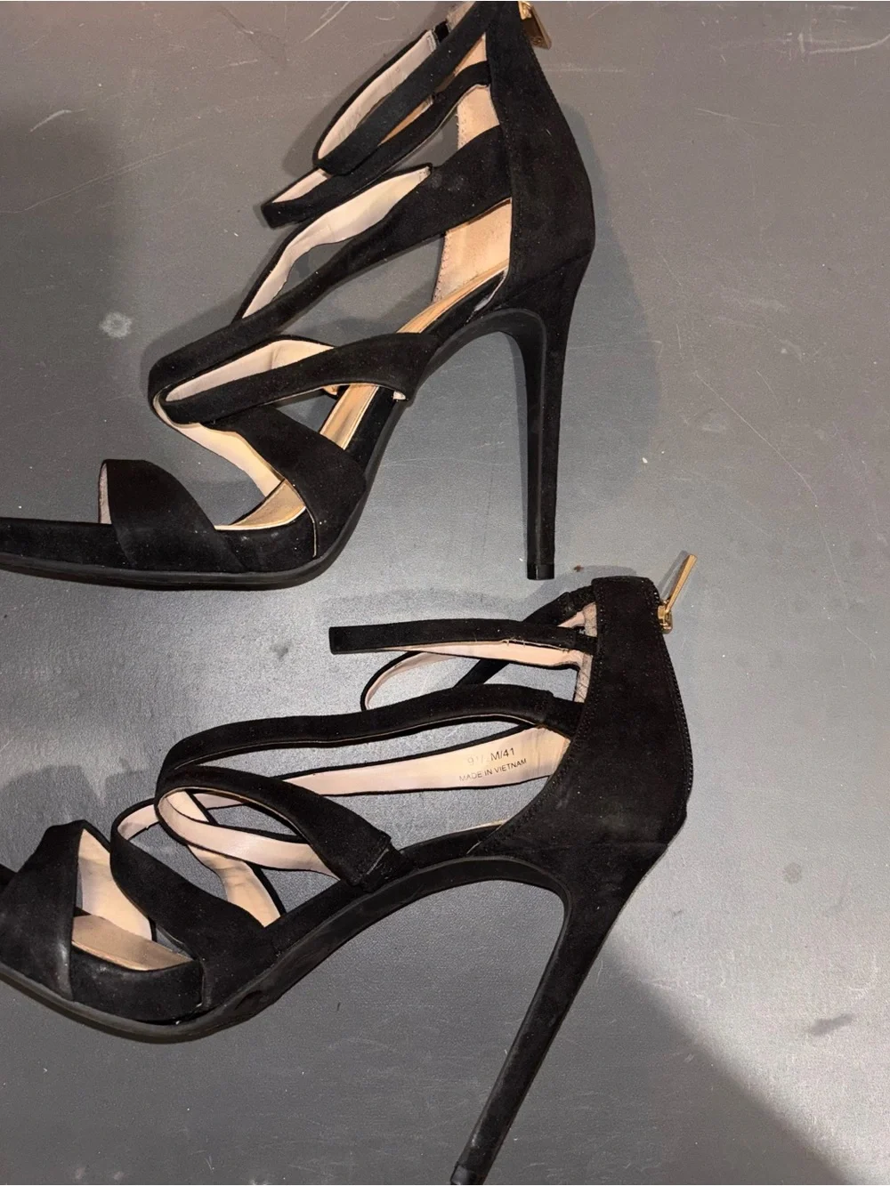 Jessica Simpson Black Strappy Ankle-Tie Heels - Open Toe